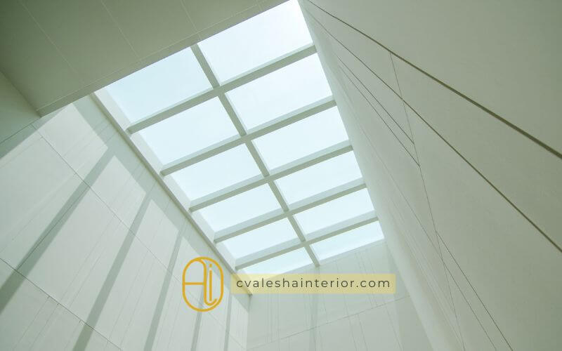 Rahasia plafon yang ciptakan ruang lapang: desain, material, dan tips interior modern. Baca panduan lengkapnya di sini