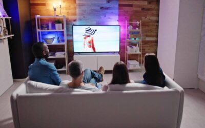 Transformasi ruang tamu dengan backdrop TV minimalis & strip lighting futuristik. Temukan inspirasi desain modern di Alesha Interior
